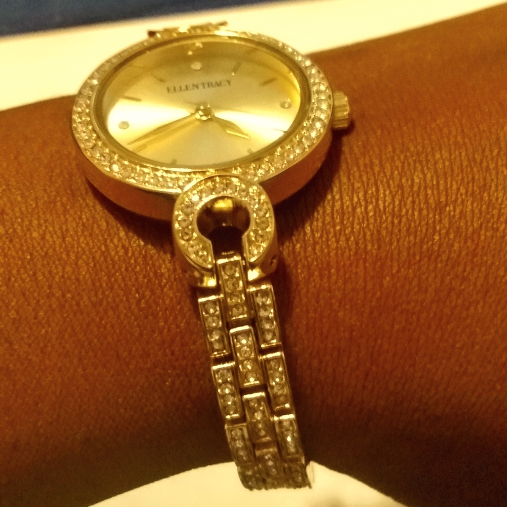 Ellen Tracy stylish watch